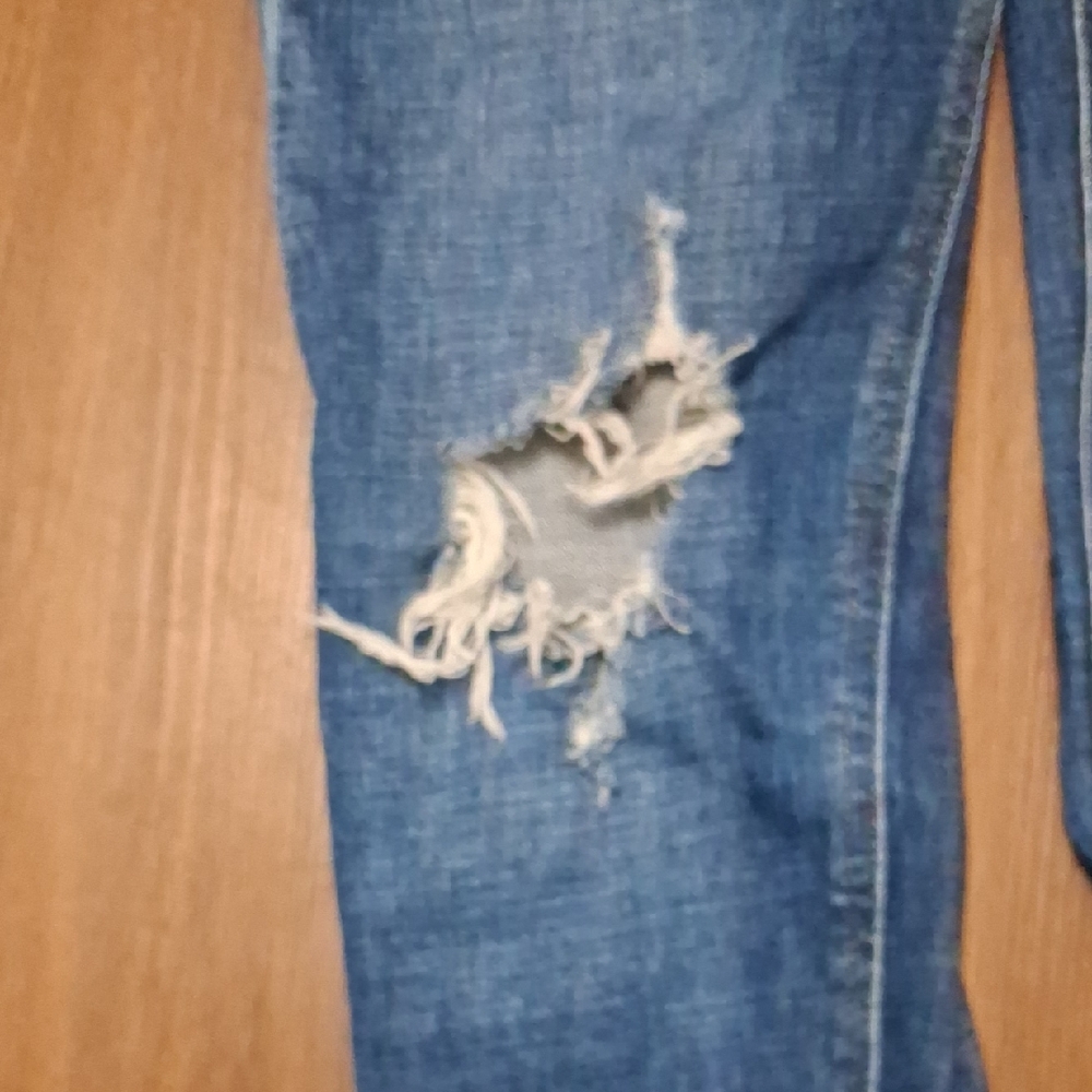 KanCan Blue Boyfriend Jeans with Distressed Details - Picture 4 of 8